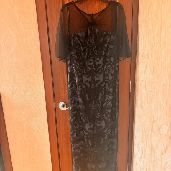 JS Collections Claudia Column Gown Black Gunmetal Size 10 - Picture 5 of 11